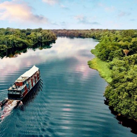 Fluviul Amazon: Istorie și alte lucruri interesante