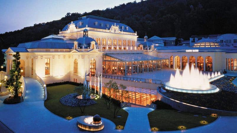 Cele mai frumoase cazinouri - Cazinoul din Baden-Baden atrage în primul rând pentru arhitectura clasică