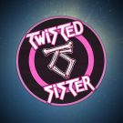 Pacanele gratis: Twisted Sister – pacanele pe ritmuri de muzica rock