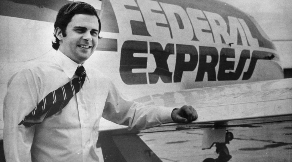 Compania FedEx, salvată la mesele de blackjack din Las Vegas - Frederick Smith - fondatorul companiei Fedex în anii 80