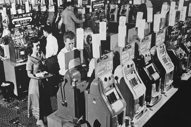 Cum aratau primele slot machines