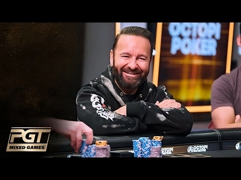 Daniel Negreanu Fără ochelari la masa de joc