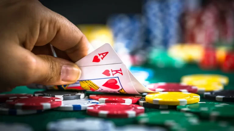 Alegerea corectă a mâinilor de start în poker